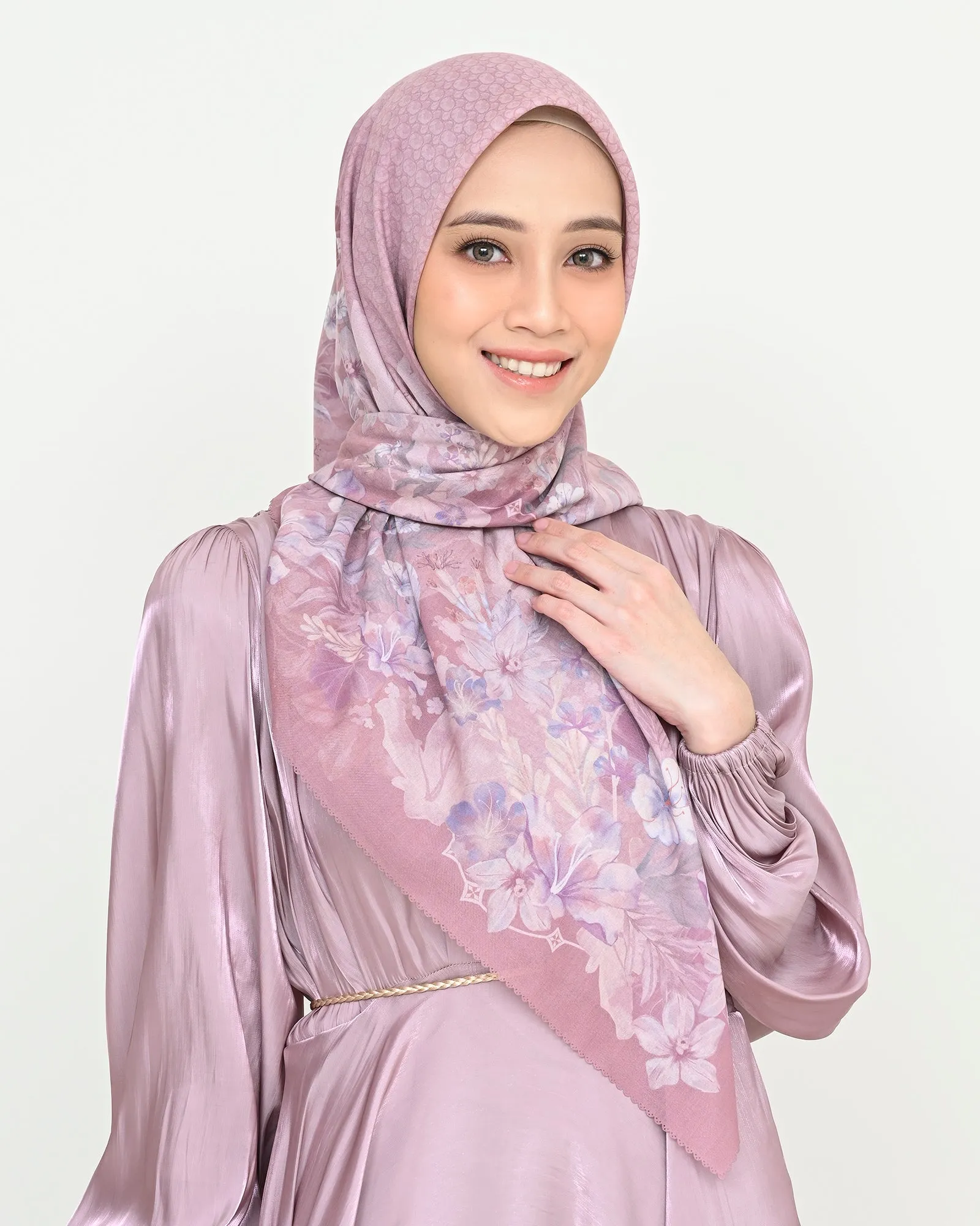 DIRAMELIA SCARVES