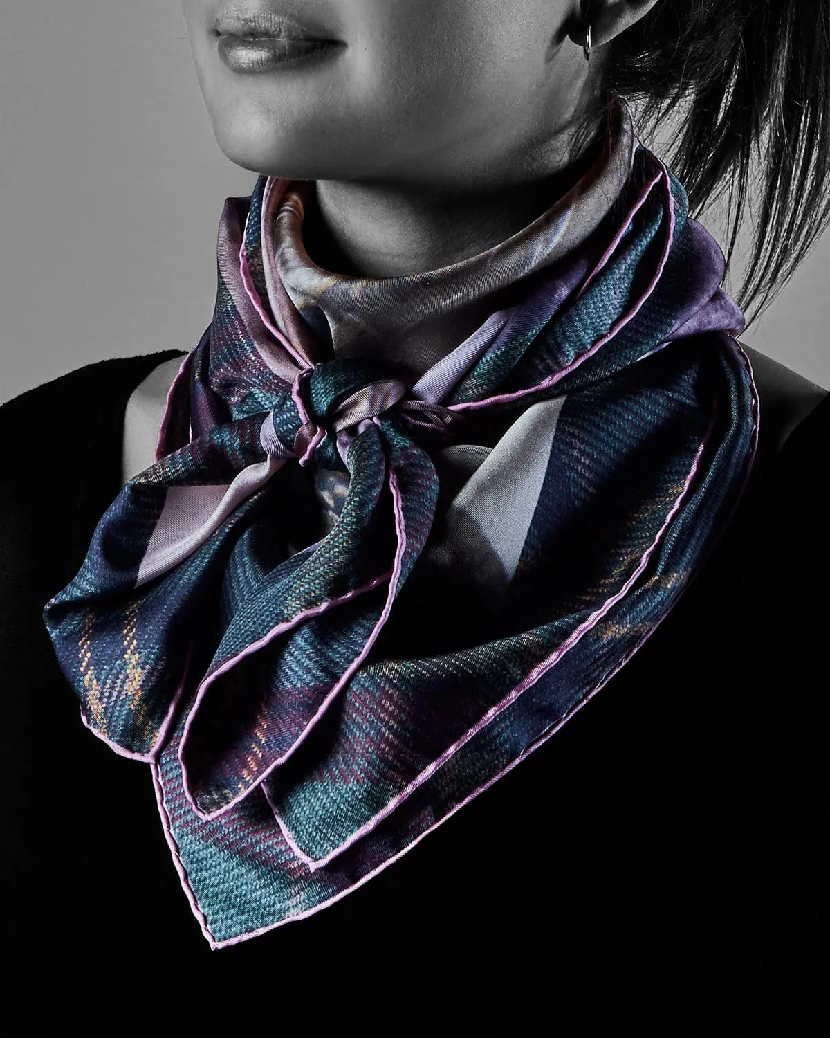 The Fife Arms Antique Foulard